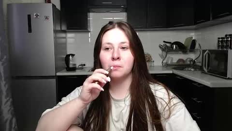 Snapshot of victoriassecrets_ chatting on December 2, 2024, 3:15 am victoriassecrets_ online show from December 2, 2024, 3:15 am