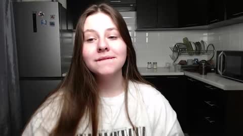 Snapshot of victoriassecrets_ chatting on December 13, 2024, 1:12 pm victoriassecrets_ online show from December 13, 2024, 1:12 pm