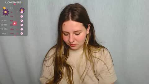 Snapshot of victoriassecrets_ chatting on September 25, 2025, 4:11 pm victoriassecrets_ online show from September 25, 2025, 4:11 pm