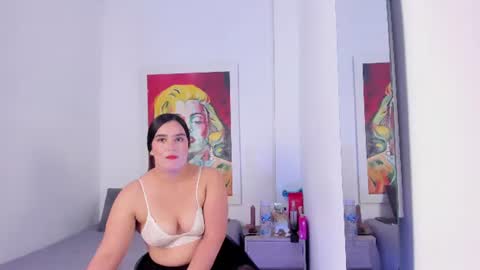 Snapshot of victoriia_munoz chatting on June 26, 2026, 2:21 pm victoria online show from June 26, 2026, 2:21 pm