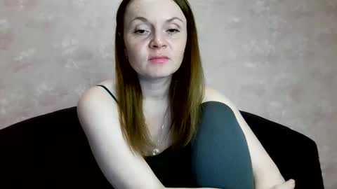 Snapshot of victoriia_secret chatting on March 20, 2026, 10:42 am Victoria online show from March 20, 2026, 10:42 am