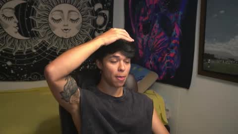 Victorino Jhonson online show from October 8, 2025, 3:09 pm