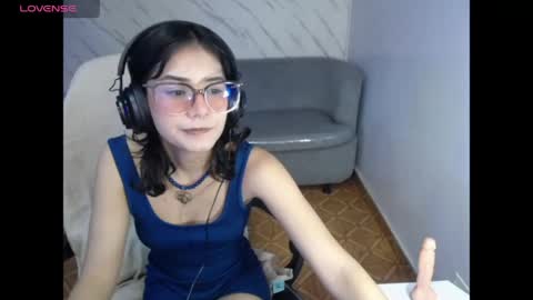 Live 1000pm 600am COLOMBIAN HOUR online show from April 28, 2026, 3:11 am