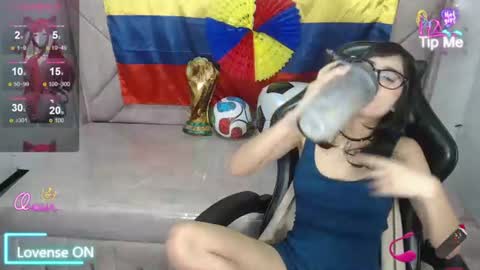 Snapshot of victorycat_v chatting on June 18, 2026, 8:36 am Live 1000pm 600am COLOMBIAN HOUR online show from June 18, 2026, 8:36 am