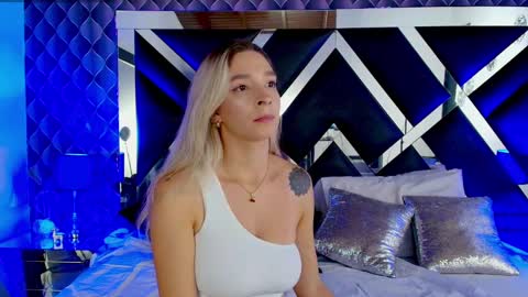 victtoria lee online show from March 11, 2025, 9:59 pm