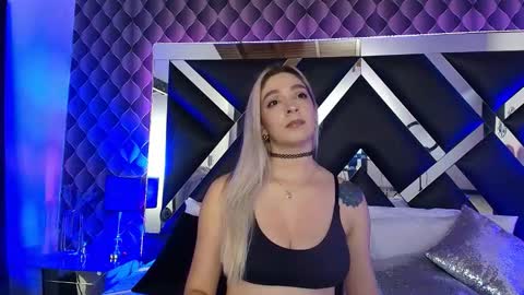 victtoria lee online show from November 27, 2025, 8:11 pm