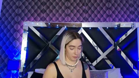 Snapshot of victtoria_lee chatting on June 6, 2026, 7:29 pm victtoria lee online show from June 6, 2026, 7:29 pm