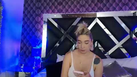 Snapshot of victtoria_lee chatting on July 28, 2026, 7:39 pm victtoria lee online show from July 28, 2026, 7:39 pm