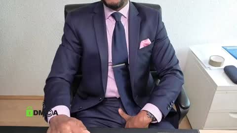 Snapshot of videocamm chatting on July 17, 2026, 8:21 am videocamm online show from July 17, 2026, 8:21 am