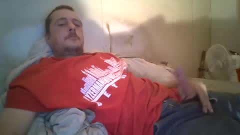 Snapshot of vids1977 chatting on January 5, 2025, 1:58 pm vids1977 online show from January 5, 2025, 1:58 pm