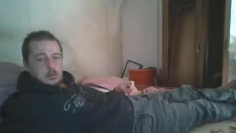 Snapshot of vids1977 chatting on January 19, 2025, 11:12 am vids1977 online show from January 19, 2025, 11:12 am