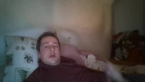 Snapshot of vids1977 chatting on February 21, 2025, 6:51 am vids1977 online show from February 21, 2025, 6:51 am