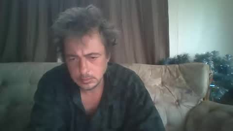 Snapshot of vids1977 chatting on October 16, 2025, 2:51 pm vids1977 online show from October 16, 2025, 2:51 pm
