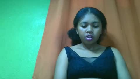 vierge28430 online show from May 5, 2026, 10:12 am
