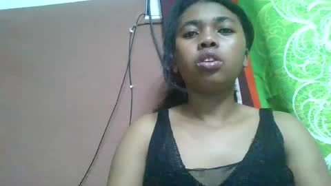 Snapshot of vierge28430 chatting on July 14, 2026, 3:00 am vierge28430 online show from July 14, 2026, 3:00 am
