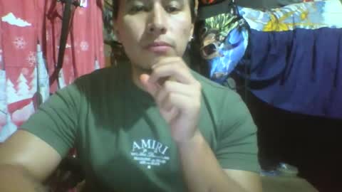 viernes1010 online show from November 25, 2025, 2:55 am