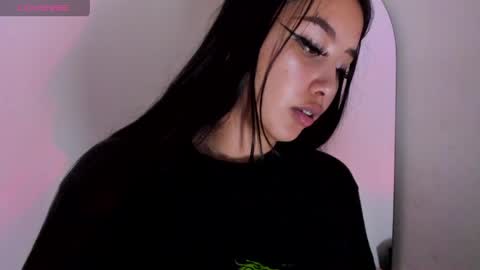 viioleett_cum online show from May 11, 2026, 6:49 pm
