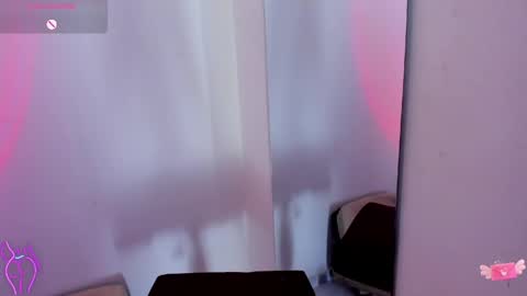 viioleett_cum online show from May 19, 2026, 1:39 pm