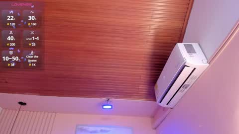 Viiolett online show from March 7, 2025, 2:25 am