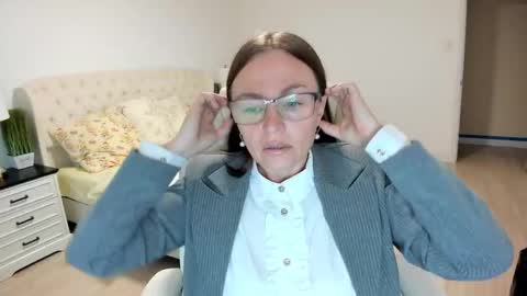 Ukrainian-woman online show from September 23, 2025, 11:13 am