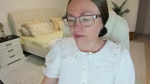 Snapshot of vika7333 chatting on May 2, 2026, 11:04 am Ukrainian-woman online show from May 2, 2026, 11:04 am