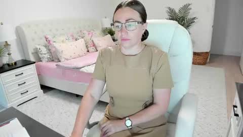 Snapshot of vika7333 chatting on June 16, 2026, 10:40 am Ukrainian-woman online show from June 16, 2026, 10:40 am