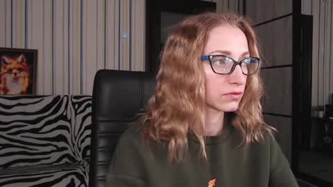 Vika online show from March 8, 2025, 7:09 pm