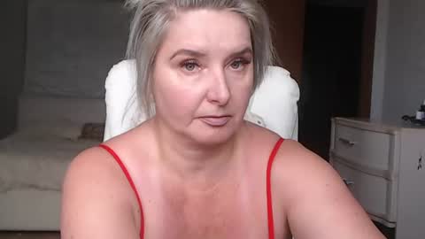 Snapshot of vikaohair chatting on June 23, 2026, 10:02 am Vikaohair online show from June 23, 2026, 10:02 am