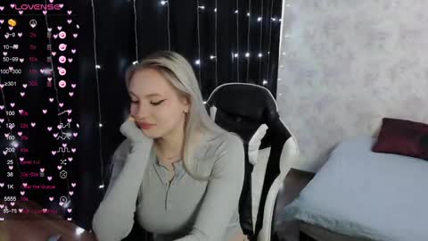 vikapowers online show from March 11, 2025, 6:43 am