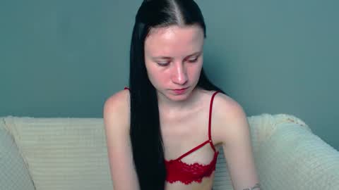 Viki Kelt online show from December 16, 2024, 11:28 pm