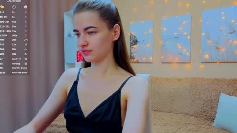 vikiberry online show from May 3, 2026, 4:07 am