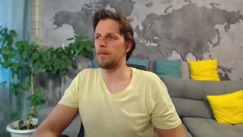 vikingchrisss online show from April 25, 2026, 1:41 pm