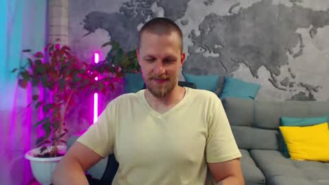 vikingchrisss online show from August 3, 2026, 10:43 am