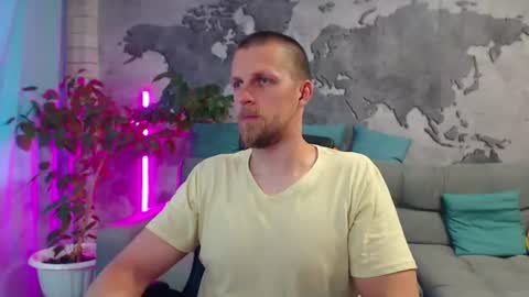 vikingchrisss online show from August 5, 2026, 11:02 am