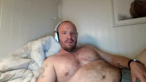 Snapshot of vikingsub30 chatting on July 6, 2026, 9:50 pm vikingsub30 online show from July 6, 2026, 9:50 pm