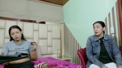 vikiTomson online show from February 7, 2026, 1:37 pm