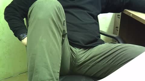 Snapshot of viknik16cm chatting on October 30, 2025, 4:58 am viknik16cm online show from October 30, 2025, 4:58 am