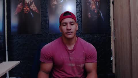 Snapshot of viktorherrera chatting on June 8, 2026, 4:51 pm Viktor Herrera online show from June 8, 2026, 4:51 pm