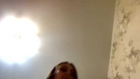 Snapshot of viktoria9898 chatting on January 9, 2025, 11:56 pm Sweett online show from January 9, 2025, 11:56 pm