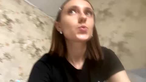 Snapshot of viktoria9898 chatting on October 30, 2025, 7:21 am Sweett online show from October 30, 2025, 7:21 am