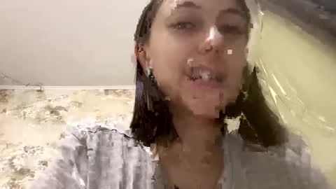 Snapshot of viktoria9898 chatting on December 4, 2025, 11:30 am Sweett online show from December 4, 2025, 11:30 am