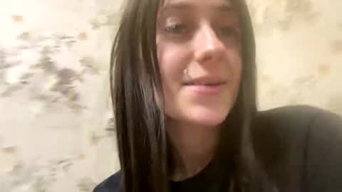 Sweett online show from March 22, 2026, 11:52 pm