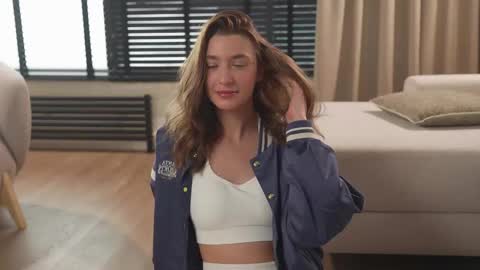 Snapshot of villanelle_l chatting on March 2, 2025, 11:18 am Lana online show from March 2, 2025, 11:18 am