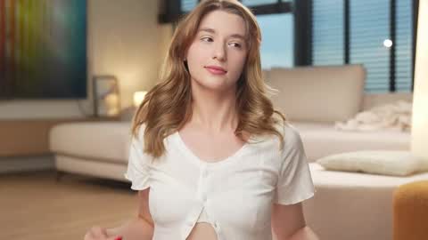 Snapshot of villanelle_l chatting on September 19, 2025, 2:18 pm Lana online show from September 19, 2025, 2:18 pm