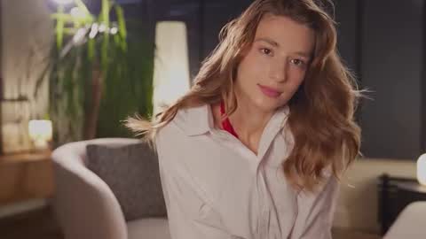 Snapshot of villanelle_l chatting on November 27, 2025, 11:34 am Lana online show from November 27, 2025, 11:34 am