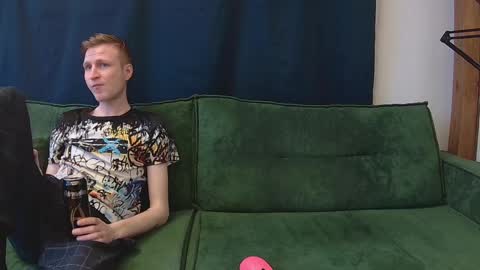 Snapshot of vince__dice chatting on April 3, 2026, 2:59 pm Dimoooooon online show from April 3, 2026, 2:59 pm