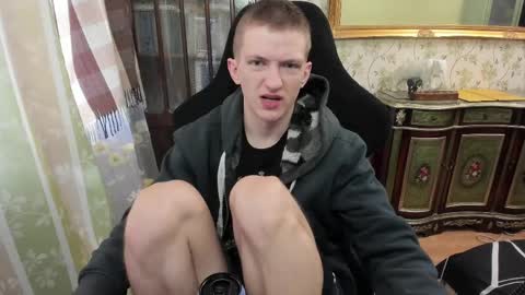 Snapshot of vince__dice chatting on May 14, 2026, 9:05 am Dimoooooon online show from May 14, 2026, 9:05 am