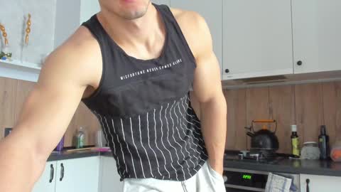 Snapshot of vincent_o chatting on January 12, 2025, 8:36 am Vincent. uncut 18cm online show from January 12, 2025, 8:36 am