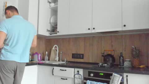 Snapshot of vincent_o chatting on January 29, 2025, 9:12 am Vincent. uncut 18cm online show from January 29, 2025, 9:12 am