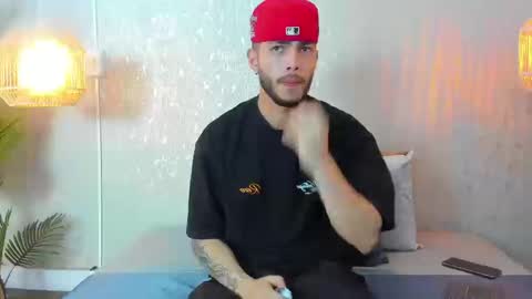 Snapshot of vincentblack_ chatting on September 10, 2025, 3:39 am Vincent online show from September 10, 2025, 3:39 am